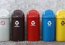 90 litre wheelie bin