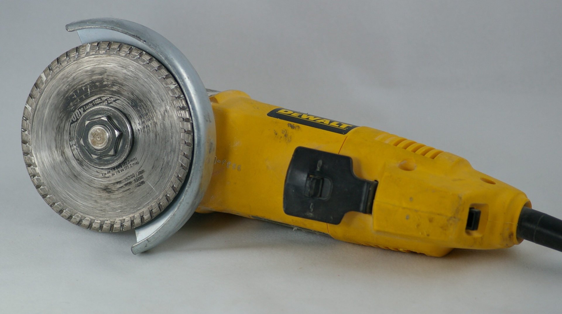 Diamond Cutting Blade for Angle Grinder
